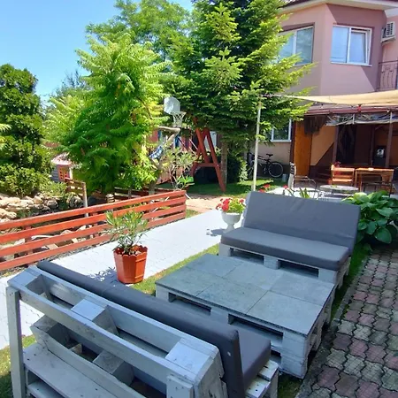 Casa Aura Gasthuis Costinesti