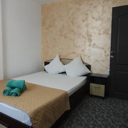 Casa Aura 3*